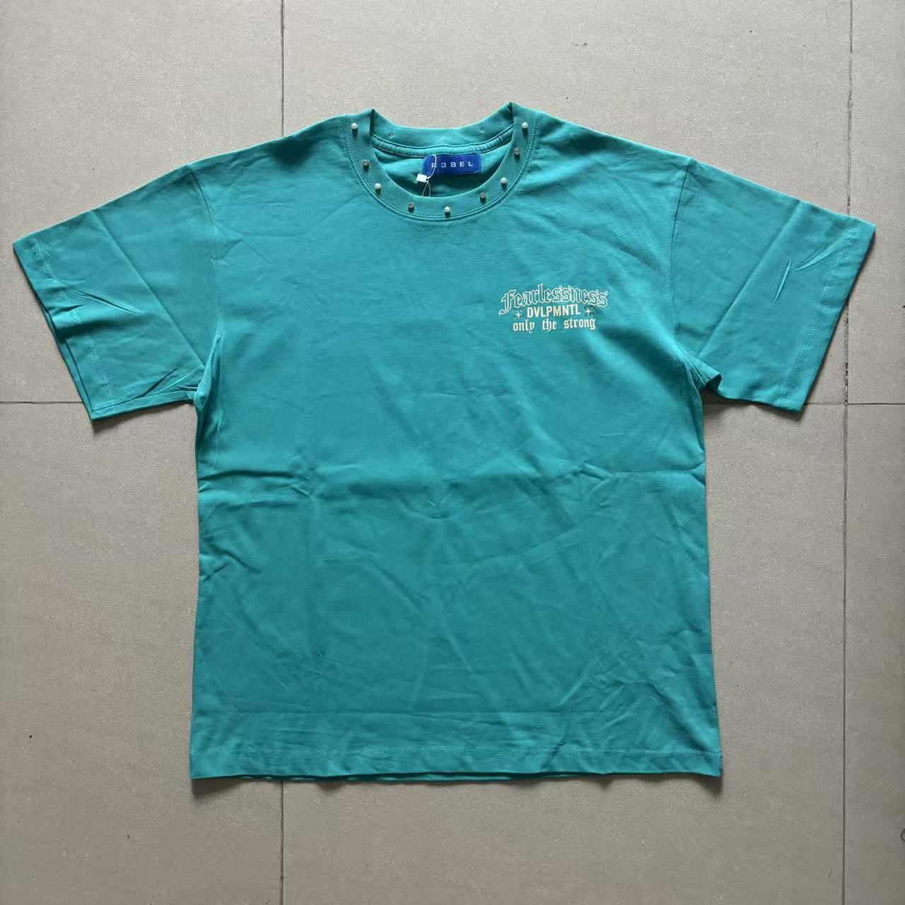 2108-r3bel-only-the-strong-graphic-crop-tee image 2